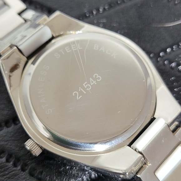 Quartz Watch (Unisex) - Picture 6 of 7